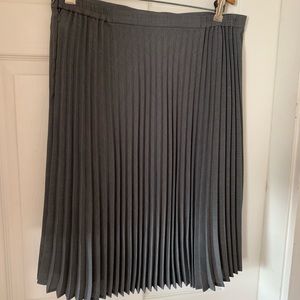 Vintage pleated skirt - machine washable